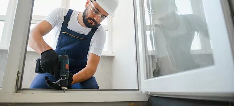 Replace Broken Window Pane in Country Club, FL