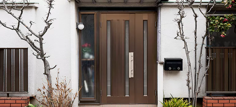 Auto Door Panel Repair in Country Club, FL