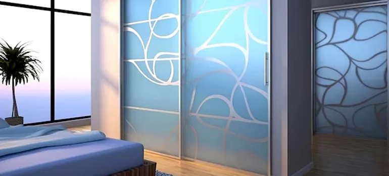 Frosting Glass Cabinet Doors in Country Club, FL
