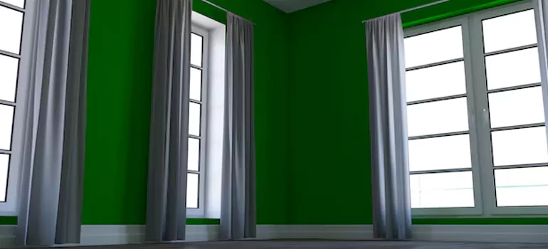 Single Hung Window Frame Repair in Country Club, FL