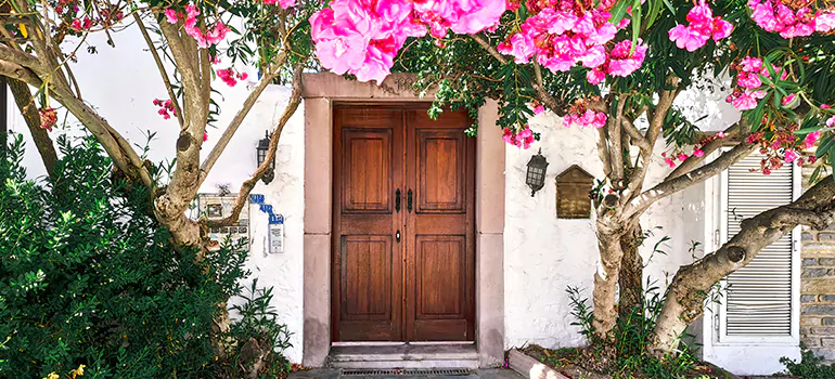 Traditional 4 Panel Internal Doors in Country Club, FL
